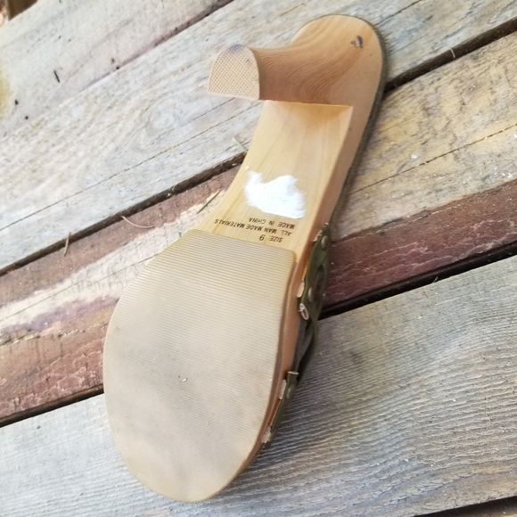 Size 9 High Heel Shoes Be Wild Black Straps Joy & Peace Brown open toe Ladies - Picture 2 of 12